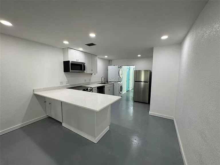 5720 13th Ave N #106B — Photo 11