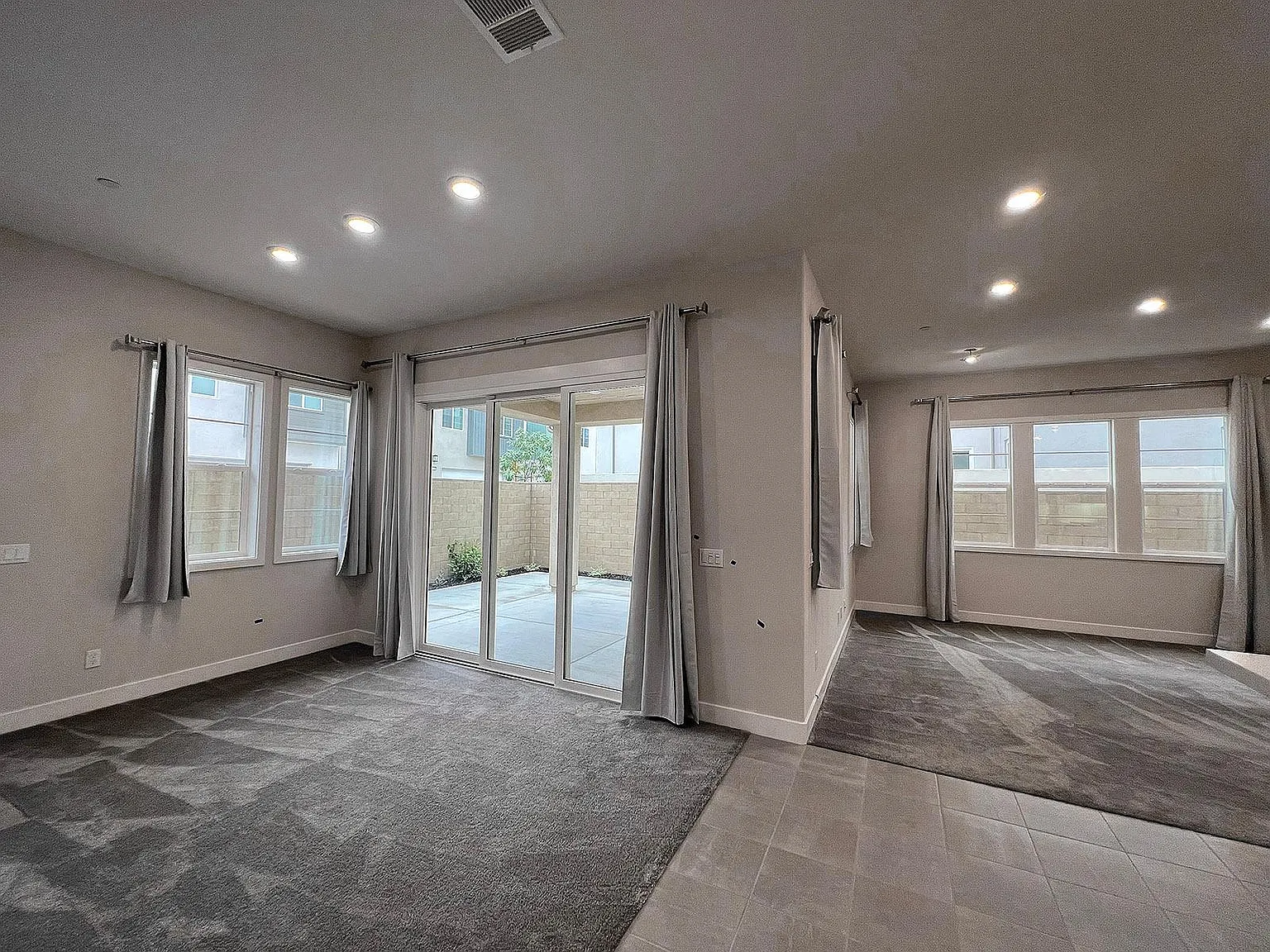 4 bed, 2694 sqft, $6,000 — Photo 3