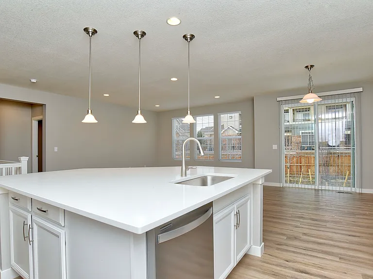 401 Tippen Pl — Photo 11