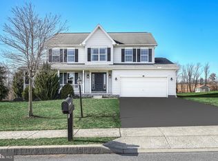 1291 Shadowbrooke Dr, Dover, PA 17315