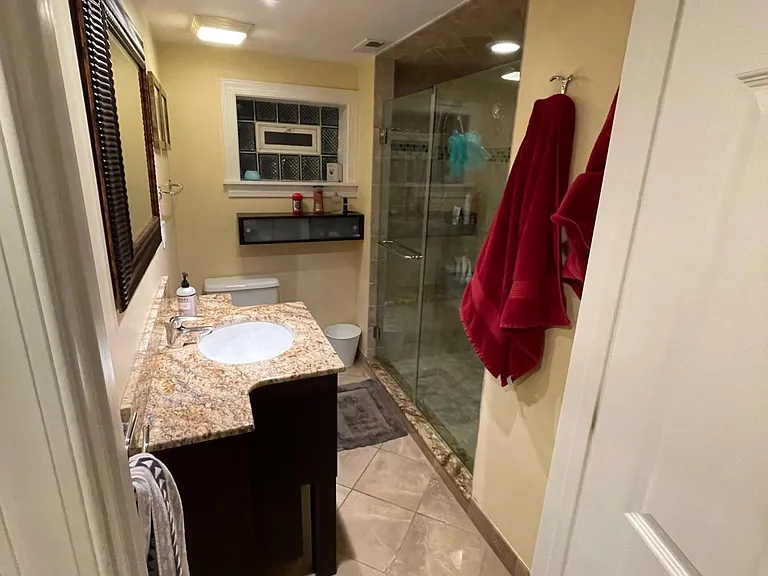 basement bathroom