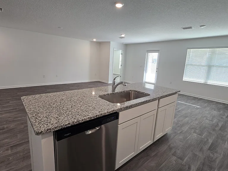 14706 Dalton Cir — Photo 17