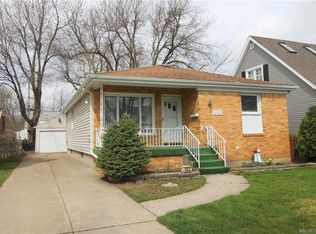 103 Ridgewood Dr, Amherst, NY 14226