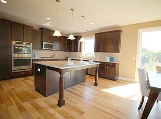 9737 Emerson Court, Eden Prairie, MN 55344