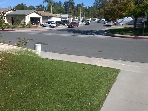 F. Yard Right Side St View