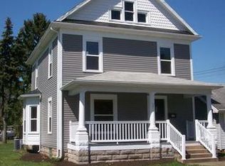 720 Race St, Dover, OH