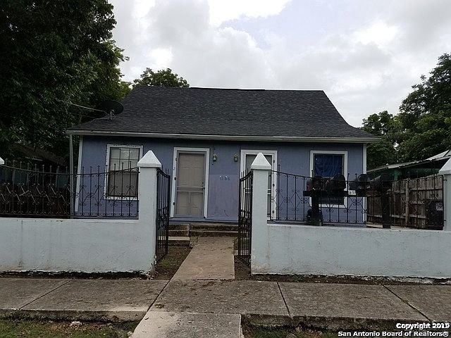 1st image of 1206 E Carson St