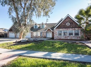 1145 Campus Dr, Hanford, CA 93230