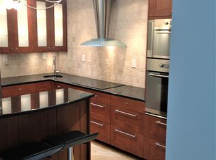 3105 14th St S, Arlington, VA 22204