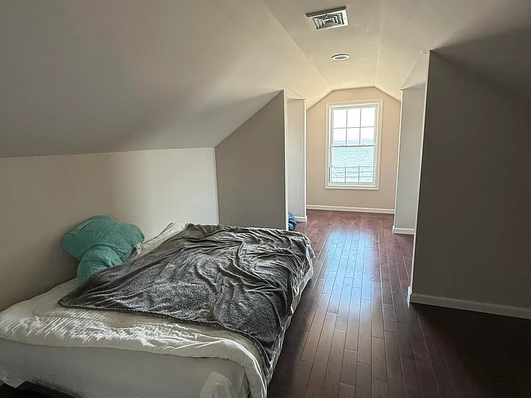 34 Harborside Dr E — Photo 13