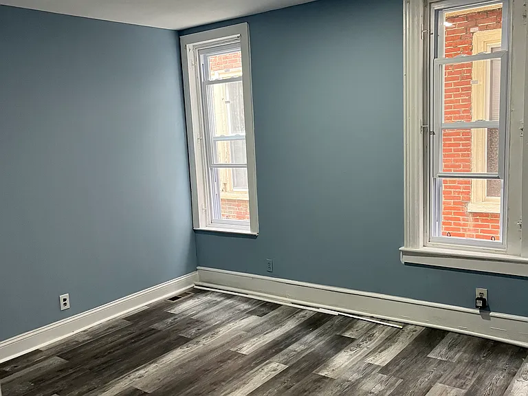 5033 Larchwood Ave — Photo 15