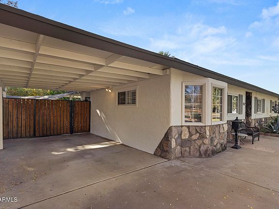 4th image of 1825 E MEDLOCK Drive