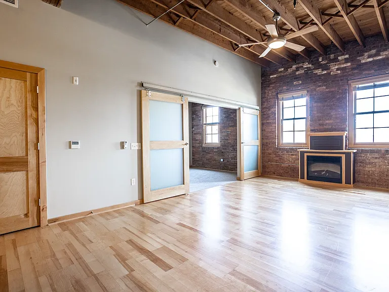600 N Main Ave — Photo 4