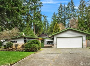 15055 SE 43rd Pl, Bellevue, WA