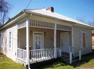 404 Hart Ave, Union Point, GA 30669