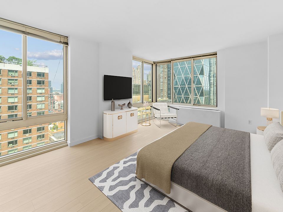 1st image of 260 W 54th St APT 28B