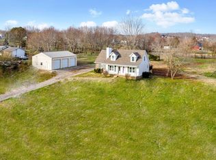 2425 Chester Harris Rd, Woodlawn, TN 37191