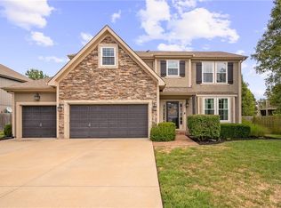 18533 Sycamore Ct, Gardner, KS 66030