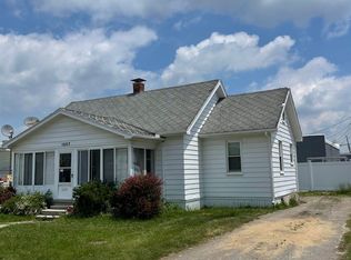 1207 Goffe St, Saint Clair, MI 48079