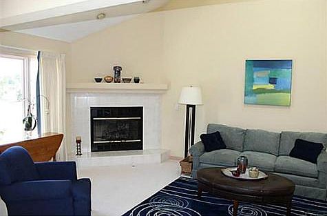 5th image of 393 White Oak Ln
