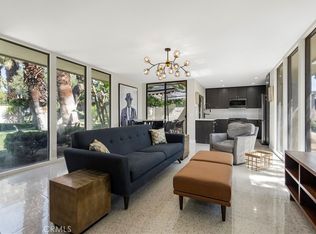 130 W Racquet Club Rd UNIT 316, Palm Springs, CA 92262