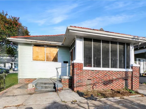 1306 S Genois St, New Orleans, LA 70125