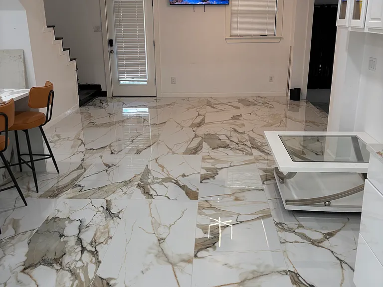 1820 N Macgregor Way — Photo 12