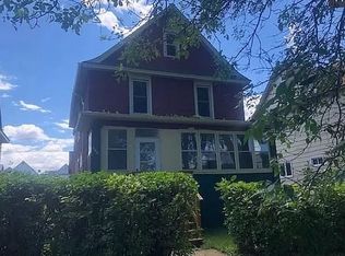 106 7th St S, Virginia, MN 55792