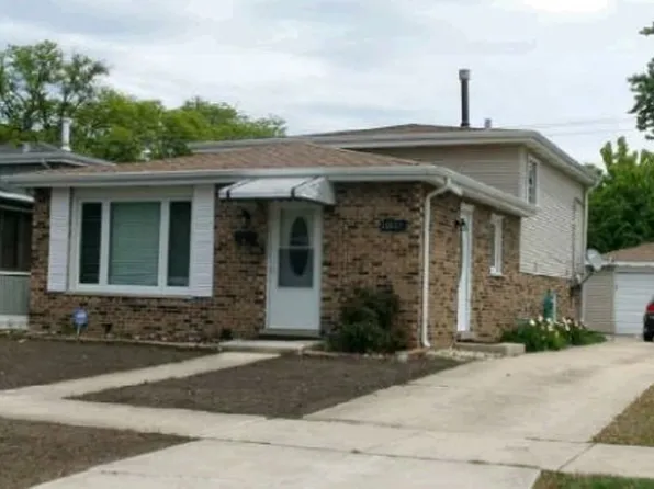10105 S Komensky Ave #1, Oak Lawn, IL 60453