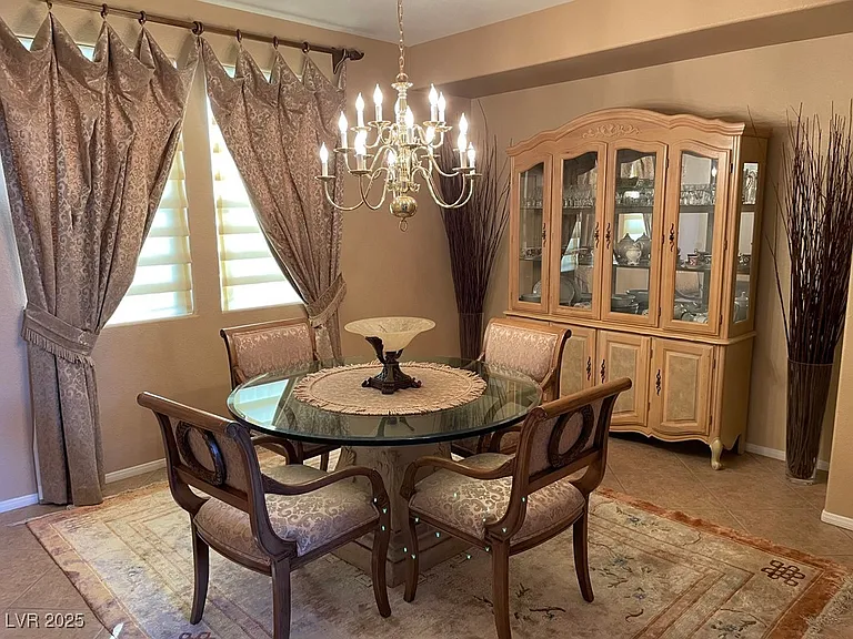 170 Arches Ct — Photo 19