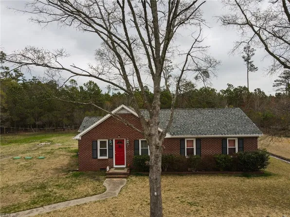 2111 Jenkins Neck Rd, Hayes, VA 23072