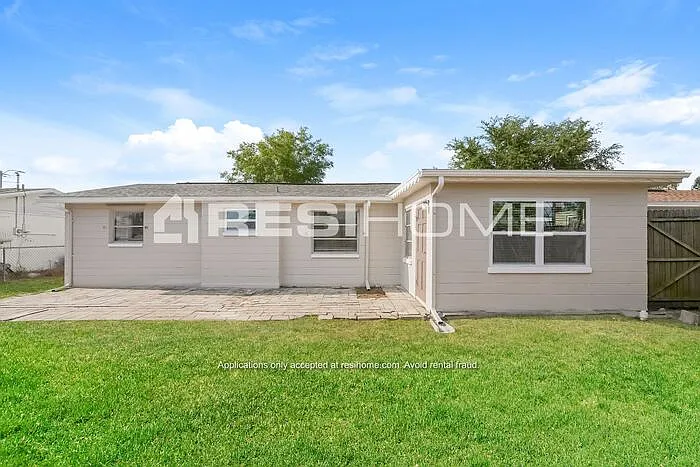 3539 Oxford Dr — Photo 11