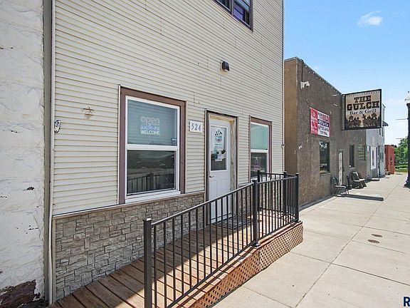 2nd image of 524 N Main Ave