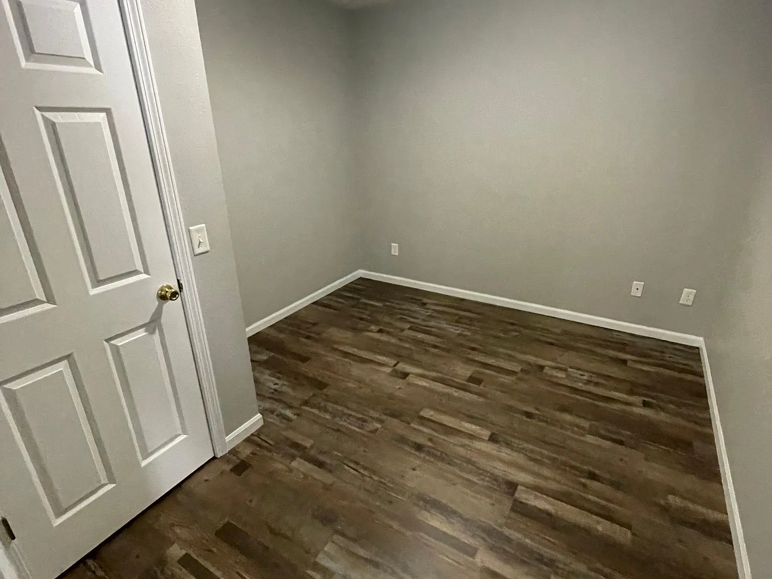 3 bed, 1200 sqft, $1,250 — Photo 4
