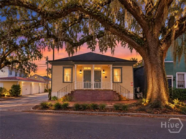 333 E Broad Street, Savannah, GA 31401