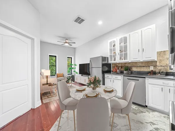 240 Clendenny Avenue image 5 of 40