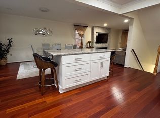 723 Campbell Way, Herndon, VA 20170