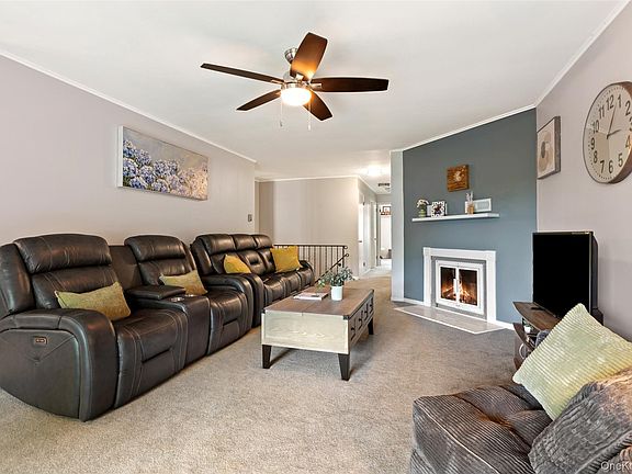 2nd image of 606 Village Drive