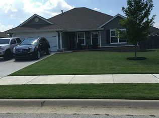 3750 Grand Valley Dr, Springdale, AR 72764