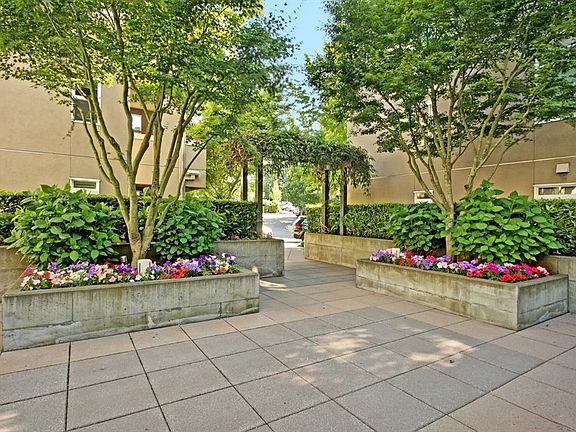 2nd image of 102 State St S #W312