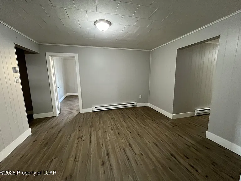 49 W Center Ave — Photo 10