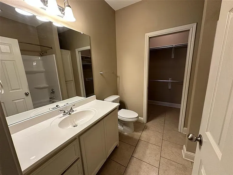 4002 Mobley Cir — Photo 19