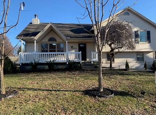 613 Canter St, Raymore, MO 64083