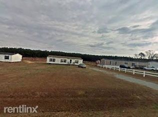 2631 Mark N Smith Rd, Deep Run, NC 28525