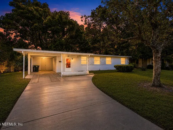 3827 COLEBROOKE Drive, Jacksonville, FL 32210