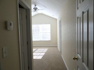 166 Brookview Dr, Riverdale, GA 30274