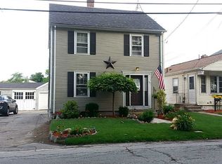 430 Roger Williams Ave, Rumford, RI 02916