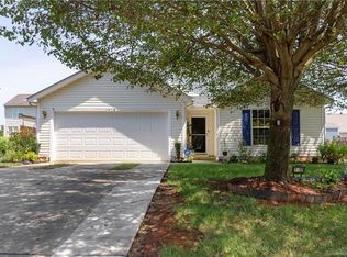 1412 Galesburg St, Charlotte, NC 28216