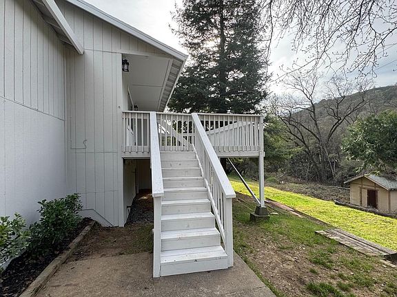 4th image of 1020 Mount Aukum Ct