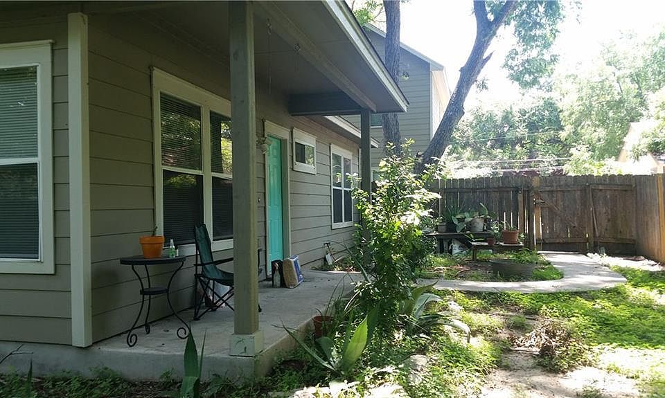 1st image of 1118 Linden St